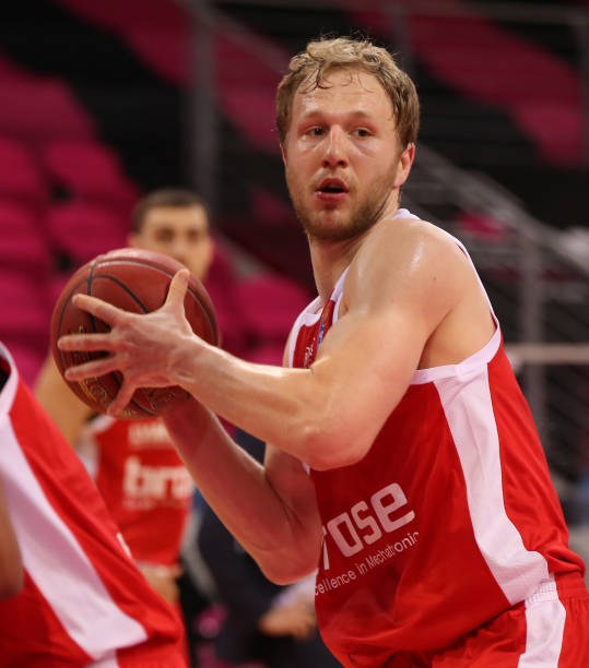 利用惊人的 利用惊人的