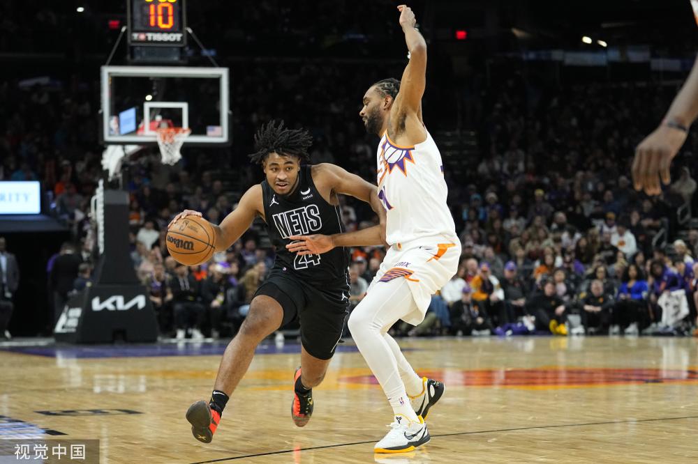 地将他称为 地将他称为